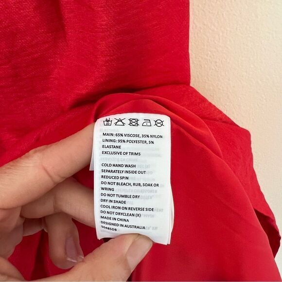 Bardot Devlin Twist Mini Dress in Lipstick Red Size 10 / L Off The Shoulder - Picture 11 of 11